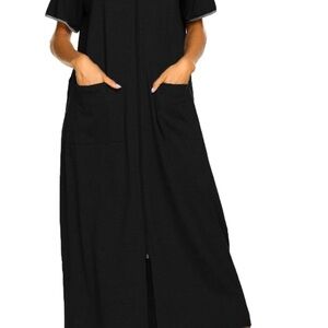 Black Lounger / Robe